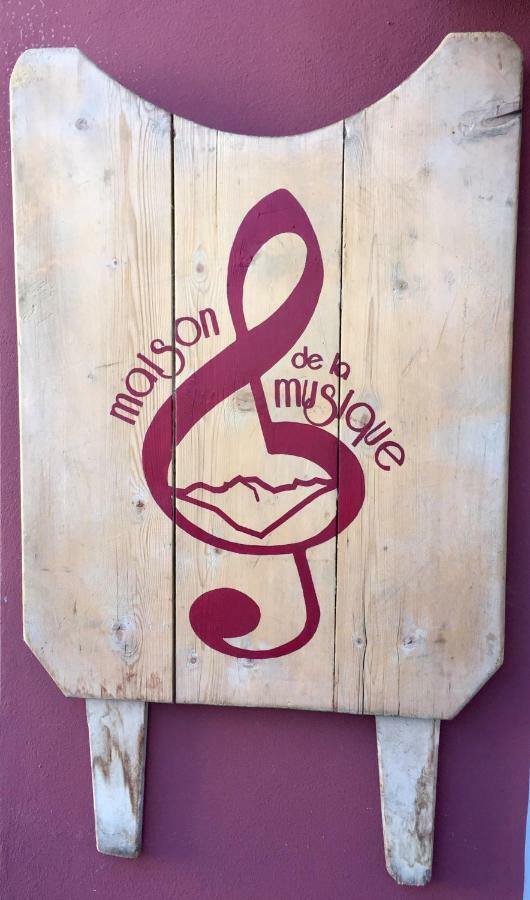 Maison De La Musique Cogne Bagian luar foto